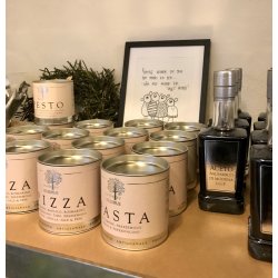 Rigtige venner er dem der stadig er der...nr alle andre er taget afsted!